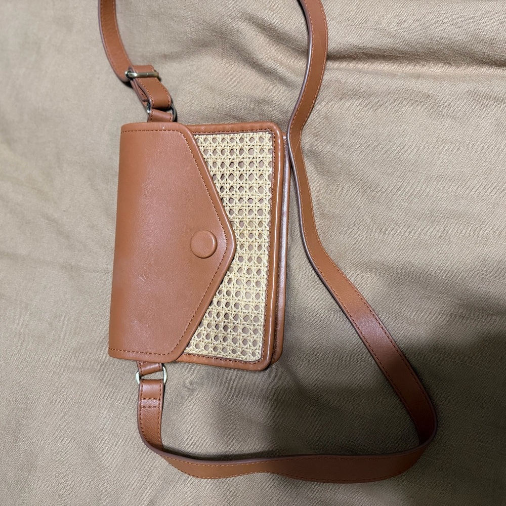 HOBO Tan and Cream Crossbody Bag
